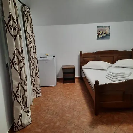 בית הארחה Casa Simone